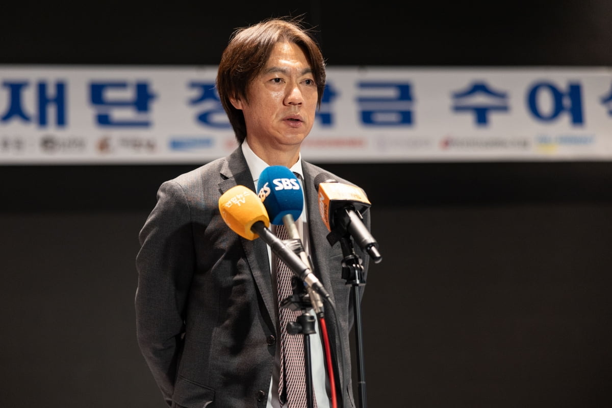 留住未来！门德斯：亚马尔会和巴萨续约