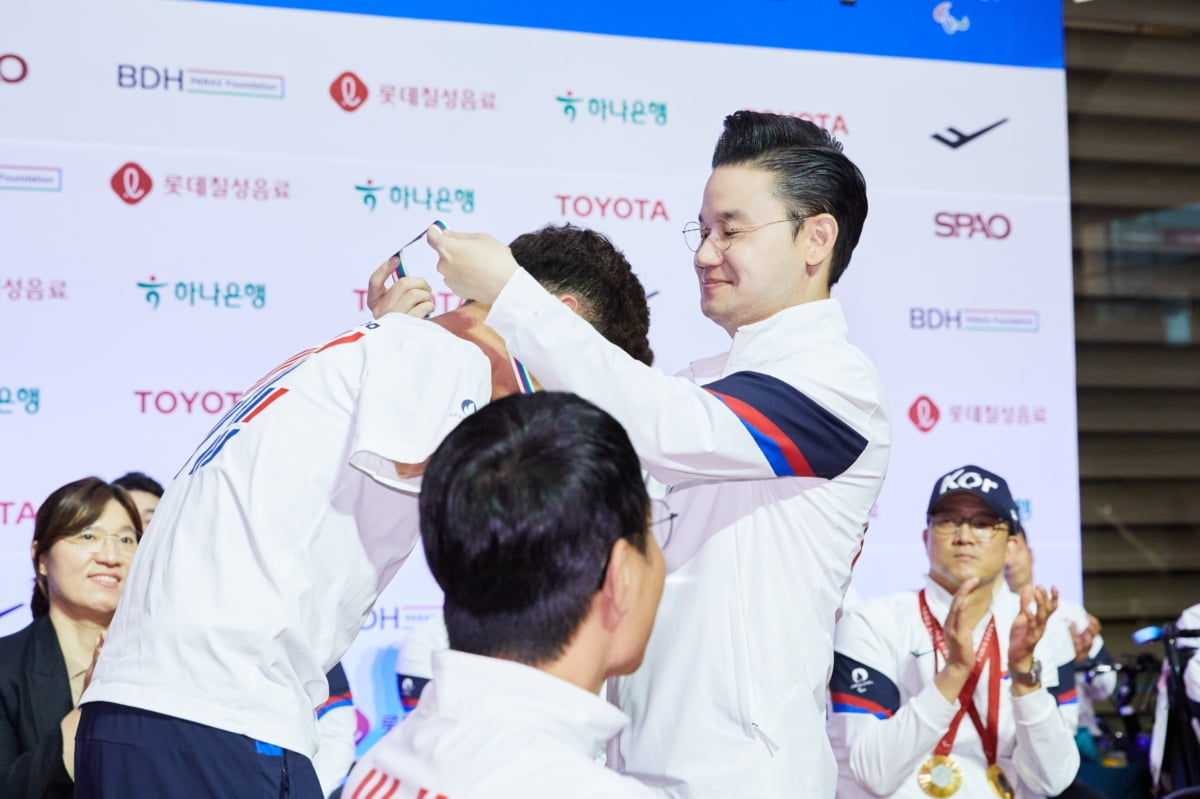马雷斯卡：不能一直依赖帕尔默；曼城最终仍会参与冠军争夺战