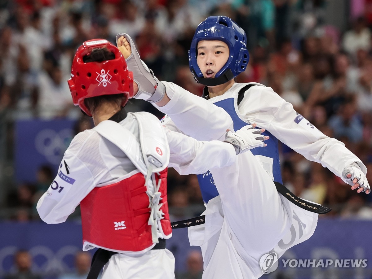 莫雷托：曼联和利物浦在关注伯恩茅斯左后卫科尔克兹