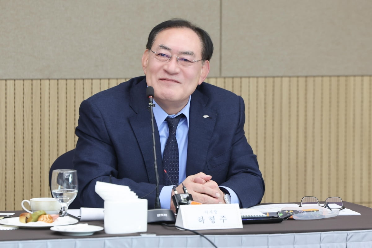 约翰内斯-埃格施泰因vs基尔全场数据：1进球，2助攻，3次关键传球