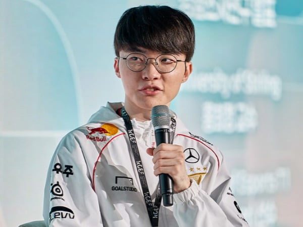 带队10胜2负，却是NBA最固执的超巨！要这么打，你或许该退役了