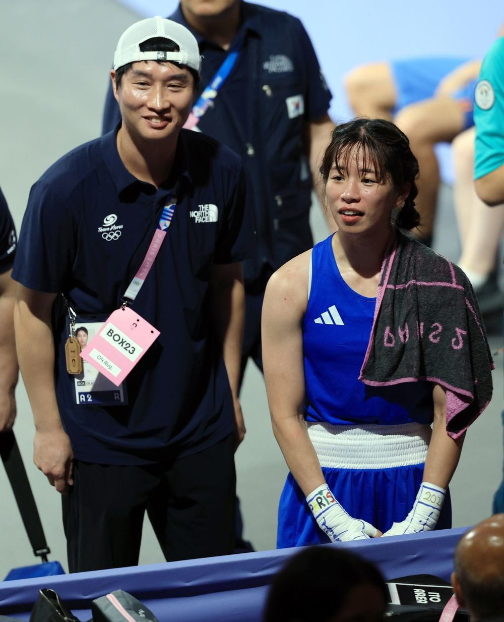 一年前的今天：湖人夺得NBA历史首个季中赛冠军&詹姆斯获MVP