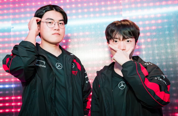 半场前攻入一球！科纳特头槌破门 利物浦1-0领先狼队