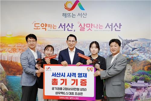 记者：贝西克塔斯正在为引进米兰后卫巴洛-图雷做最后的尝试
