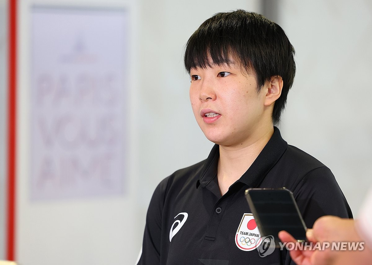 詹姆斯：谁也不能给布朗尼保证，机会靠他自己争取
