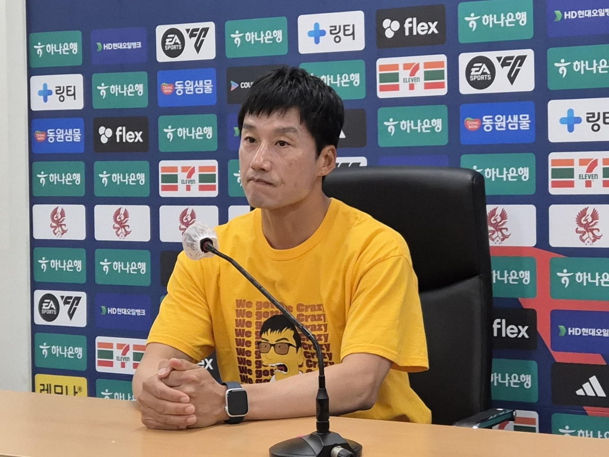 巴萨官方：亚马尔右脚踝韧带受伤 将缺席本期国家队比赛