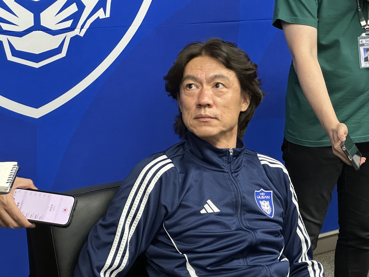 状态不错！孙铭徽18中7砍下23分5篮板 奈特贡献11分11篮板4盖帽