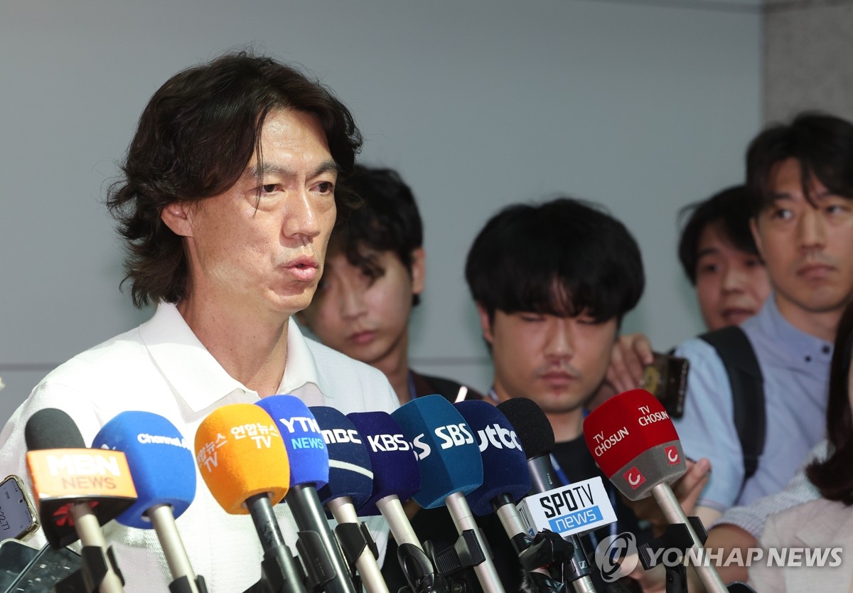 那不勒斯VS罗马首发：卢卡库、麦克托米奈先发 迪巴拉替补