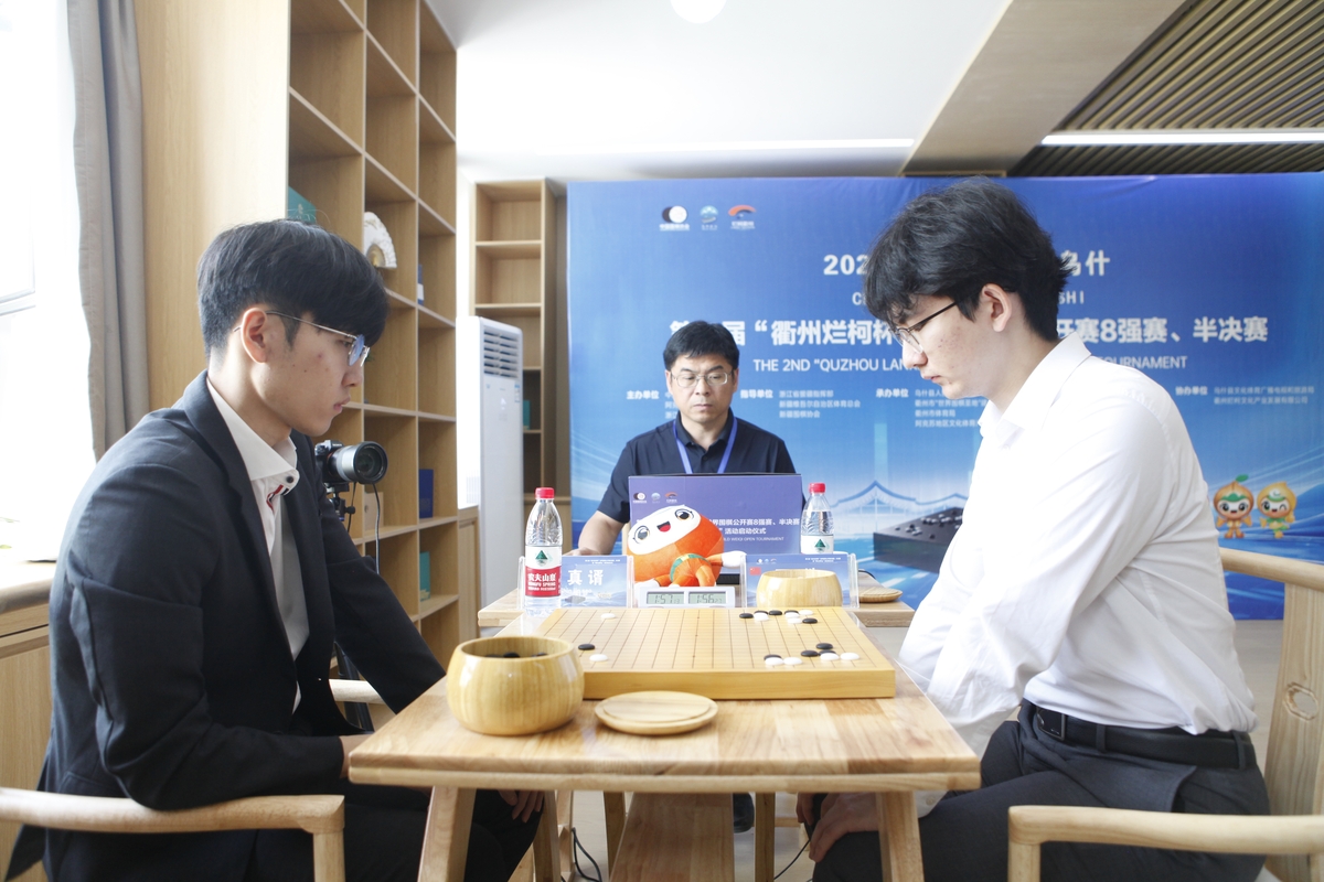 莫雷托：阿森纳周四两次报价霍安-加西亚被拒，谈判还未结束