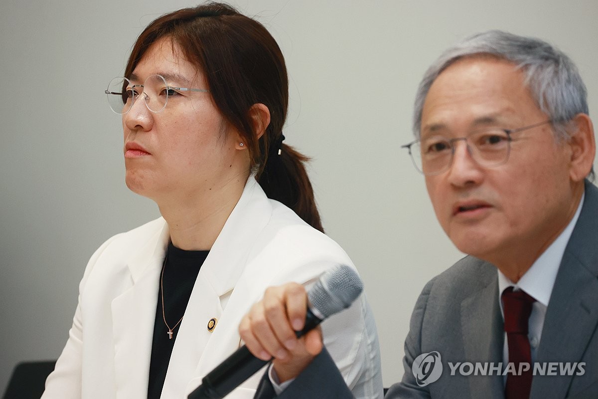 姆巴佩涉强奸案原告：他跟着我进了洗手间，我明确表示不想要继续